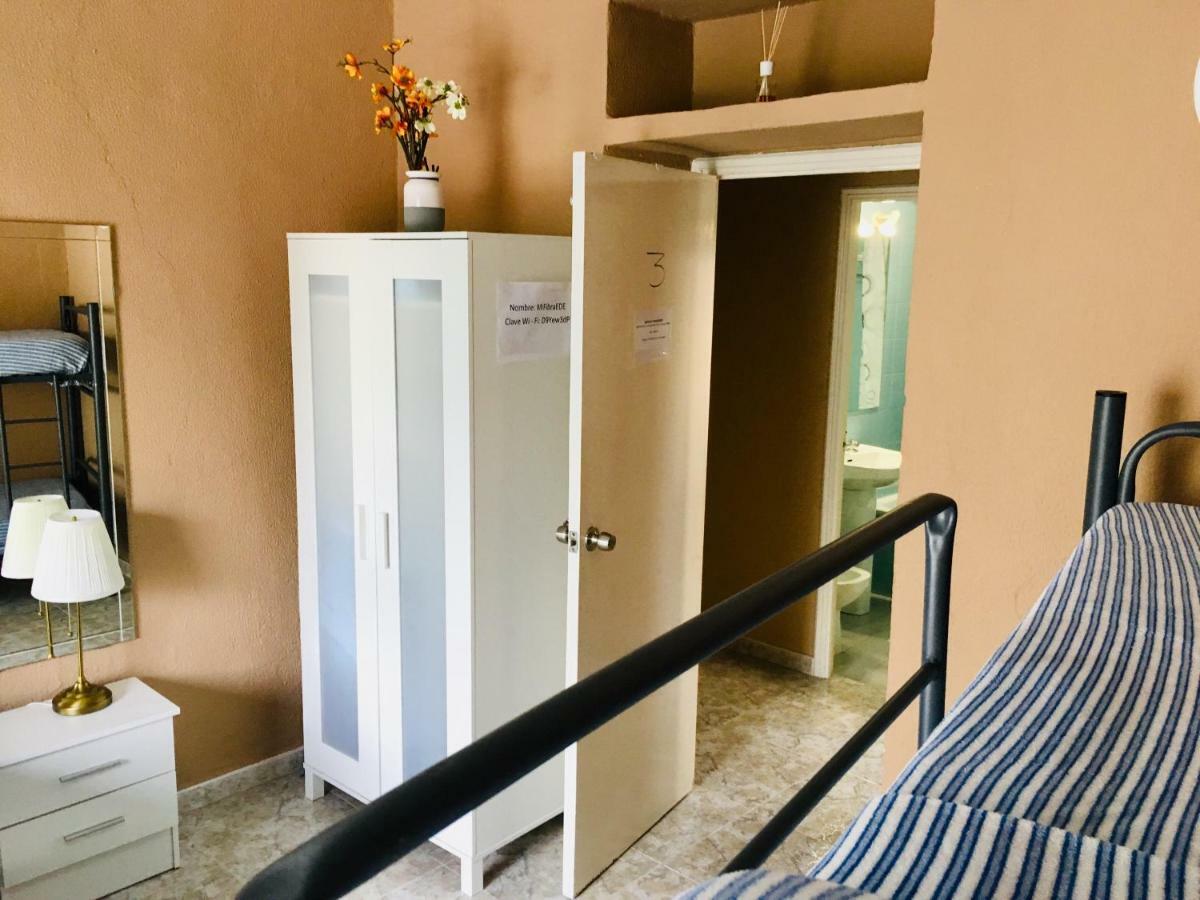 La Maestranza Apartment Rooms Севилья Экстерьер фото